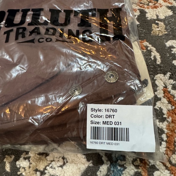 NWT Duluth Women's Heirloom Gardening Bib Overalls Bib MED Brown - Picture 5 of 8